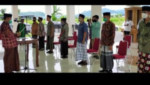 Kado Lebaran, Bupati Luwu Lantik 12 Pejabat Eselon III