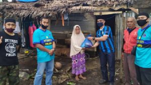Peduli Warga Terdampak Covid-19, Interisti Palopo Berbagi Sembako dan Masker