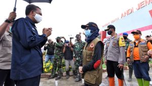 Gubernur Sulsel Bakal Bangun Hunian Sementara untuk Pengungsi Banjir Bandang Masamba