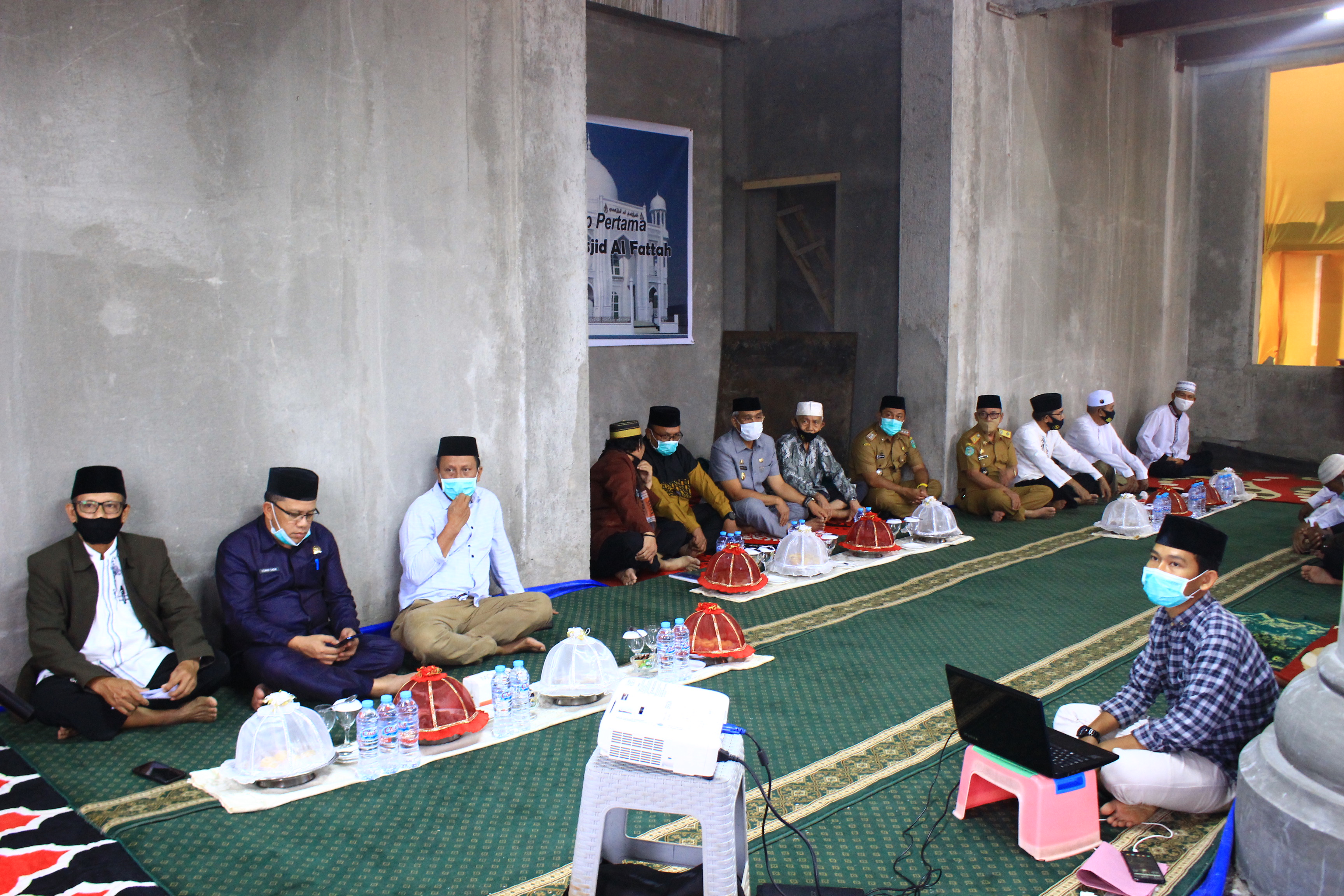 Bupati Lutim Hadiri Syukuran Renovasi Masjid Al Fattah | RITMEE.CO.ID