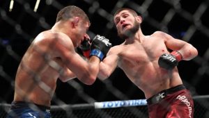 Usai Menang Dua Ronde Lawan Gaethje, Khabib Nyatakan Pensiun di UFC
