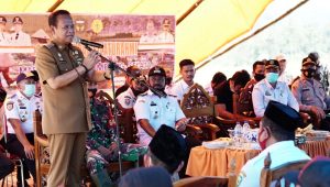 Pesta Panen Bersama Warga Larompong Selatan, Bupati Luwu Bantu Mesin Pompa Air