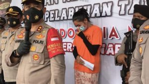 Nangis, Millen Cyrus Ditangkap karena Narkoba