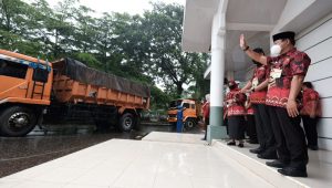Bupati Gowa  Kirim 10 Truk Bantuan ke Sulbar, Plus Uang Tunai Rp 184 Juta