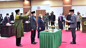 Dua Anggota DPRD Luwu Utara Hasil PAW Dilantik