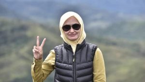 Bupati Cantik Luwu Utara Genap Berusia 44 Tahun