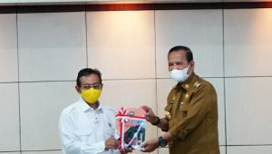 Serahkan Laporan Keuangan ke BPK, Bupati Luwu Target WTP