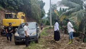 Pelebaran dan Pengerasan Jalan Poros Bonelemo Terhambat, Ini Penyebabnya…