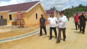 Hampir Rampung, Sekda Cek Kesiapan Huntap di Mappedeceng Sebelum Dimanfaatkan
