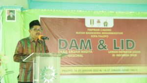 Ilham Hamid Buka Darul Arqam Universitas Muhammadiyah Palopo