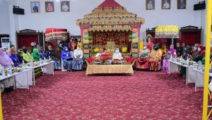 Resepsi Agung Lestarikan Adat di Kedatuan Luwu