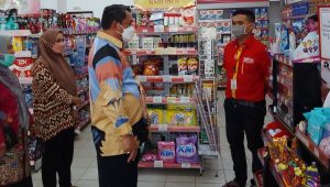 Pantau Harga Minyak Goreng, Kadis P2KUKM Luwu Utara Minta Warga tidak Panik