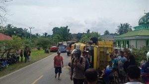 Tabrakan Beruntun di Luwu Timur, Tiga Orang Dilarikan ke Rumah Sakit