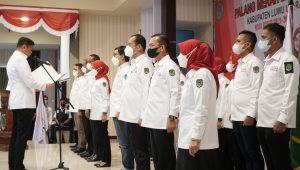 Dilantik Adnan Jadi Ketua PMI Luwu Utara, Indah: Saya Bangga Ber-PMI