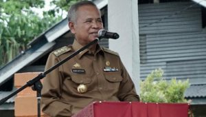 Buka Pesta Panen di Larompong Selatan, Basmin Mattayang: Momentum Untuk Mempererat Silaturahmi