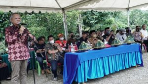 Bupati Luwu Resmikan Jembatan Penghubung Desa Padang Lambe-Cakkeawo