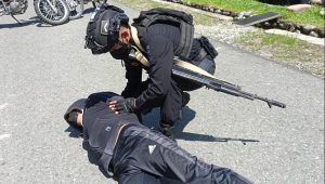 Sekelompok Orang Menyerang dan Membakar Ban di Mako Brimob Baebunta, Ini Penjelasan Danyon D Pelopor Satbrimobda Sulsel
