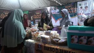 UMKM Panen Untung di Festival Bumi Lamaranginang