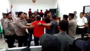 Kuasa Hukum Terdakwa Pembunuh Imam Masjid di Belopa minta Kliennya Dihukum 7 Tahun Penjara
