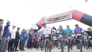 700 Peserta ABM Country Jelajahi Alam Luwu, Basmin Mattayang: Utamakan Kesehatan dan Keselamatan