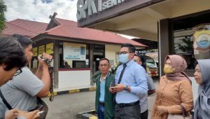 11 Mahasiswa Palopo Tersangka Meninggalnya Satpam Kejari, Pengacara : Klien Kami Tak Mendorong Pagar