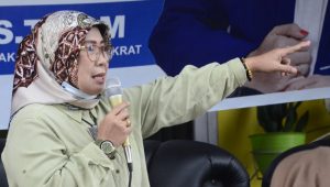 Fadriaty Asmaun Sosialisasi Pentingnya Perda Nomor 2 Tahun 2021 di Larompong