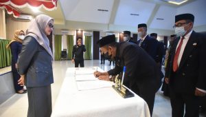 Bupati Lutra Mutasi Pejabat, Indah : Segera Konsolidasi