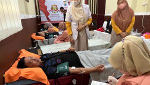 Batalyon D Pelopor Gelar Bakti Kesehatan Donor Darah dan Berikan Santunan di Dua Panti Asuhan dan 1 SLB di Luwu Utara