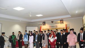 Ketua Bawaslu Sulsel Resmi Melantik 27 Orang Anggota Panwascam Kota Palopo