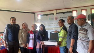 PT. Masmindo Serahkan Bantuan Alat USG dan EKG ke Puskesmas Latimojong