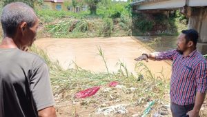 Anggota DPRD Luwu Arbi Arsyad Minta Perhatian dan Pemeliharaan Jembatan Sungai Bua Rutin Dilakukan