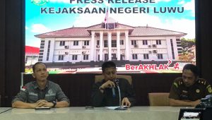 Kado Akhir Tahun! Kejari Luwu Merilis 3 Tersangka Tindak Pidana Korupsi Pengadaan Bibit Kakao