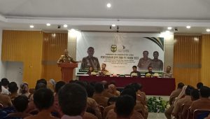 Bupati Luwu Serahkan SPPT PBB-P2 Tahun 2023 Lebih Awal
