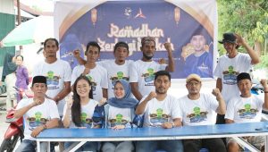 CSM – Nyonya Walet Salurkan 20 Ton Beras ke Warga Palopo