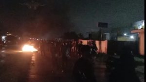 Kerap Dijadikan Lokasi Pesta Miras, Masyarakat Pesisir Demo Hotel & Cafe Mazogi