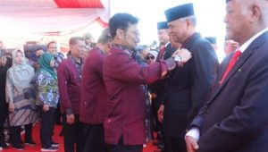 Bupati Luwu Terima Penghargaan Satya Lencana Wira Karya