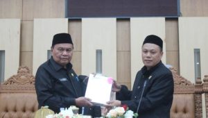 Serahkan Rancangan KUA-PPAS APBD Tahun 2024, Sekda Luwu Ungkap Enam Target Pembangunan