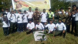 Melalui Penanaman Pohon, Kejaksaan Negeri Luwu Hijaukan Ruang Publik di Tiga Lokus