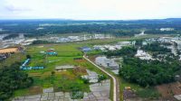Gubernur Andi Sudirman Tinjau Pembangunan Jalan Akses Bandara Arung Palakka