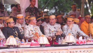 Hadiri HUT Gowa Ke-703, Pj Gubernur Sulsel Puji Kemesraan Bupati dan Wakil Bupati Gowa