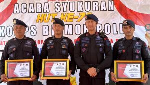 Berprestasi, Tiga Orang Personel Batalyon D Pelopor Mendapatkan Penghargaan Dihari HUT Korps Brimob Ke 78