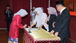 Selamat! Ketua Bhayangkari Ranting Yon D Pelopor Satbrimob Polda Sulsel Dilantik Sebagai Kajur Teknologi Pertanian pada Fakultas Teknik UNM