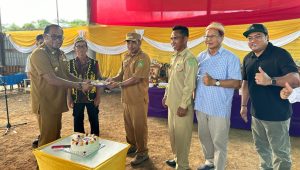 Hadiri Perayaan Hari Jadi Dusun Ngelin, Wakil Bupati Kutai Timur Serahkan Bantuan Rp 15 Juta