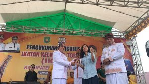 Hadiri Pengukuhan Pengurus IKAT Kutim, Ardiansyah Sebut Kutai Timur Dilirik Dunia Internasional