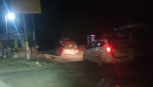 Petugas Pos Lantas di Bua Tunjukkan ‘Jalan Tikus’ Untuk Pengemudi Dengan Muatan Overload
