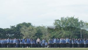 Peringatan Harla Pancasila, Pj Bupati Luwu Serahkan Bantuan Pertanian dan 3000 Bibit Pohon Durian