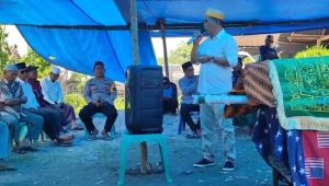 Wakil Ketua DPRD Luwu Utara Melayat dan Sampaikan Pesan Kehidupan di Desa Mangalle