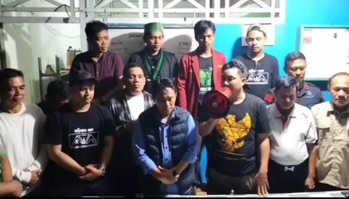 Temui Demonstran, Bupati Luwu Utara Ajak Elemen Masyarakat Kumandangkan Perdamaian dari ‘Bumi La Maranginang’ untuk Indonesia