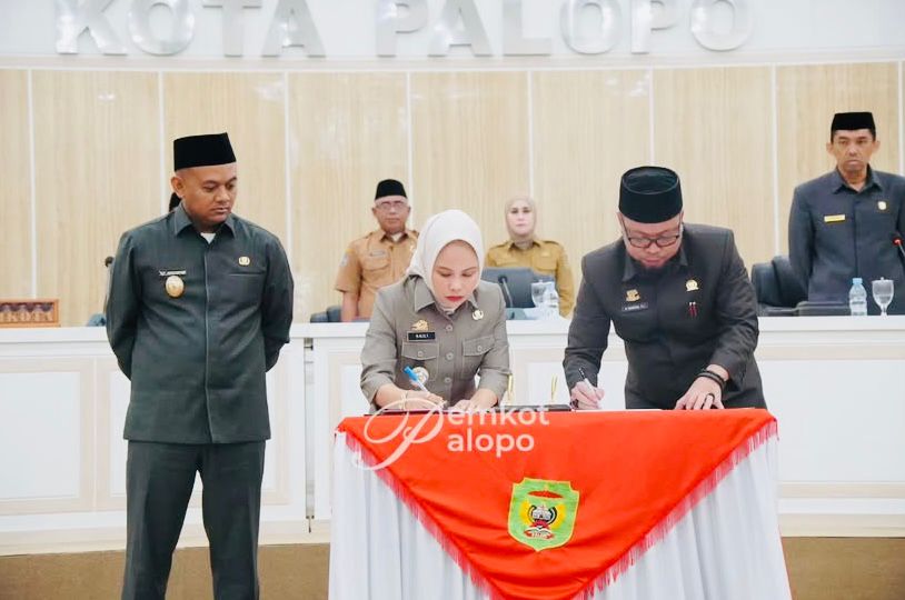 DPRD Kota Palopo resmi mengesahkan Rancangan Peraturan Daerah (Ranperda) tentang APBD Perubahan Tahun Anggaran 2025 menjadi Peraturan Daerah (Perda).