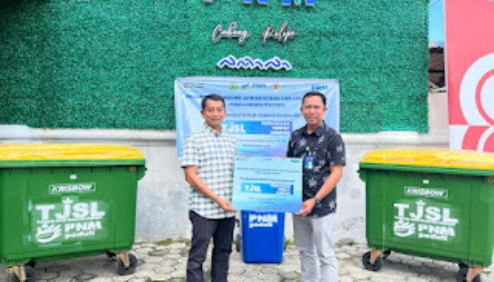Kolaborasi PNM dan DLH Palopo Tingkatkan Kebersihan Lingkungan